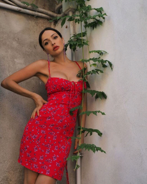 rat and boa red dress