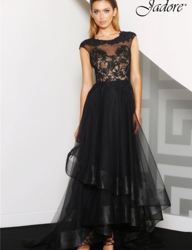 Dress Hire Canberra | GlamCorner Dress Hire Canberra | GlamCorner